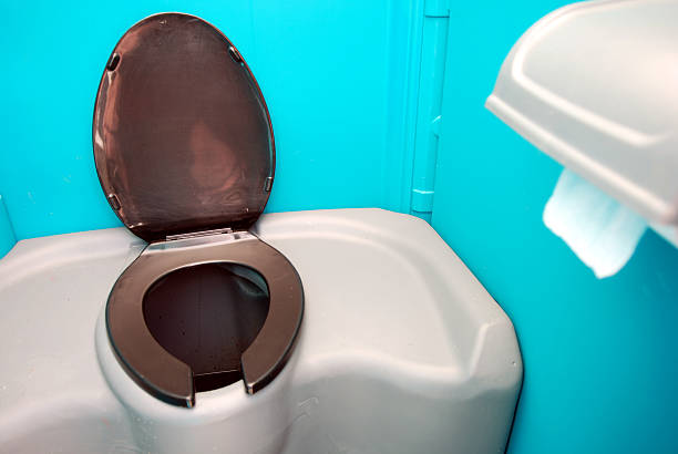 Portable Toilet Options We Offer in Mcfarland, WI